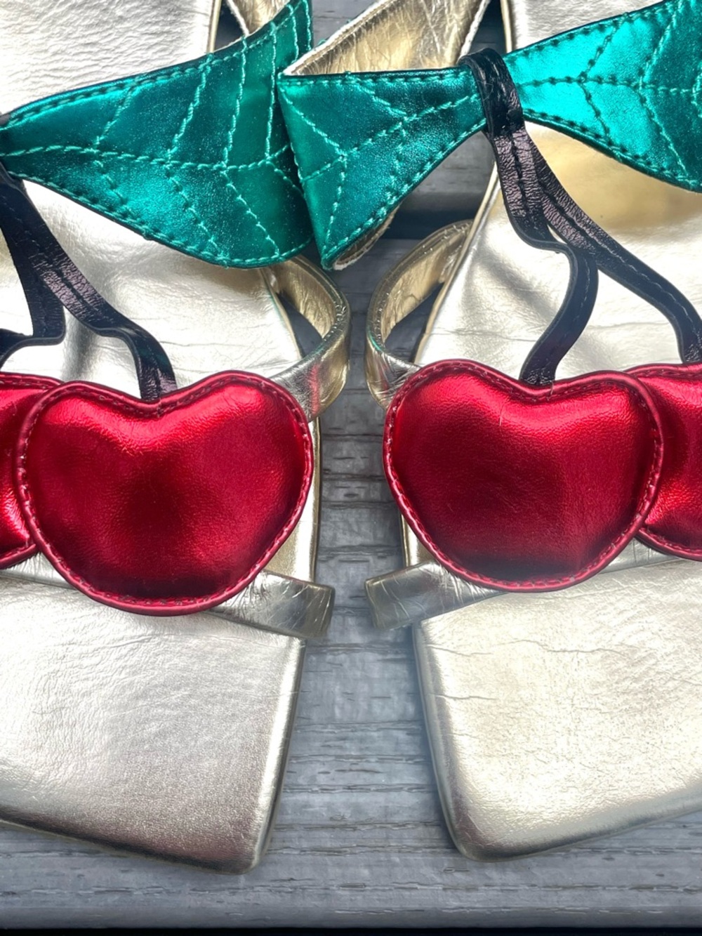 🍒 Extremely rare! 🍒 Y2K Jeffrey Campbell Cherry Slides Vintage Gold Metallic - Picture 5 of 10